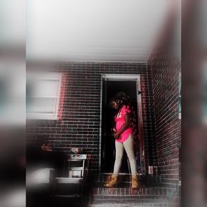 Meet your Posher, Anuncia